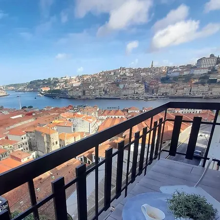 View Douro Porto Penthouse Вила-Нова-ди-Гая